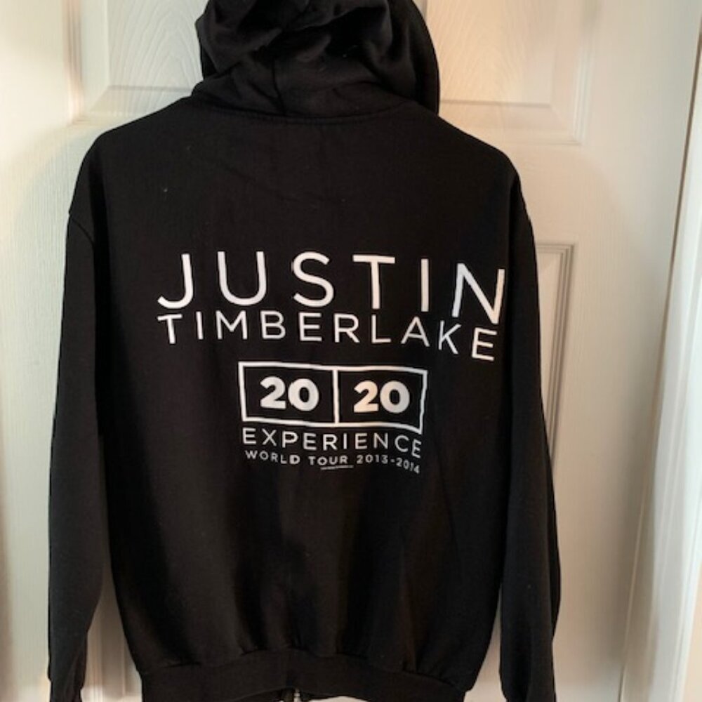 JUSTIN TIMBERLAKE  BAND  WOMENS  TOUR HOODIE (MEDIUM)